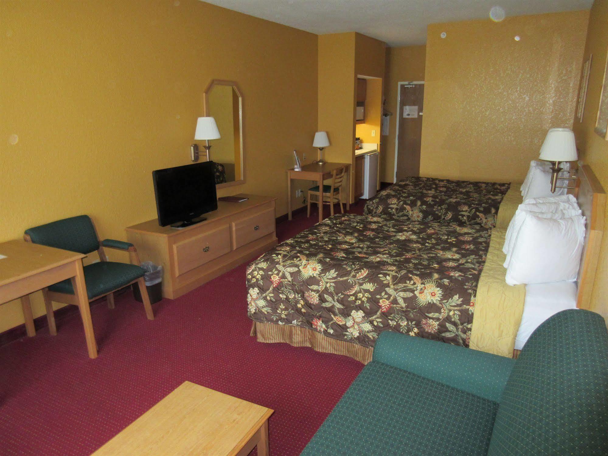 Parkfield Inn - Clinton Extérieur photo