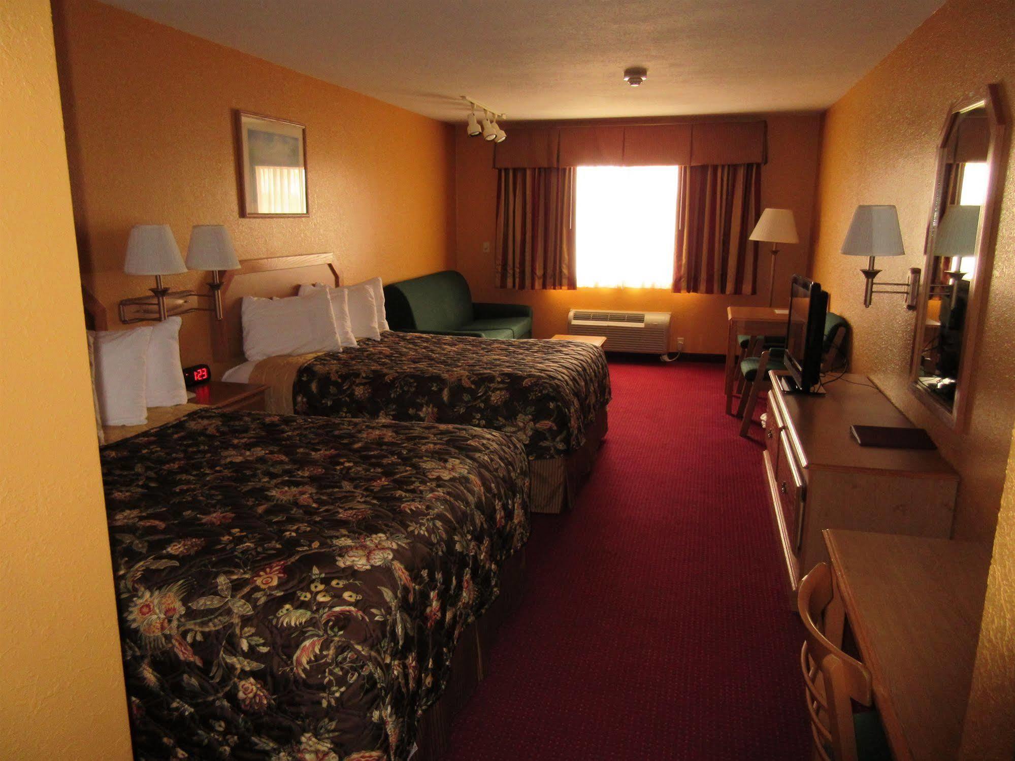 Parkfield Inn - Clinton Extérieur photo